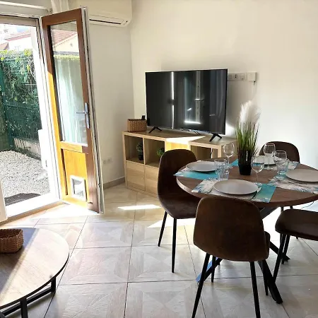 Apartment Beautiful Close To Beaches And Old Antibes