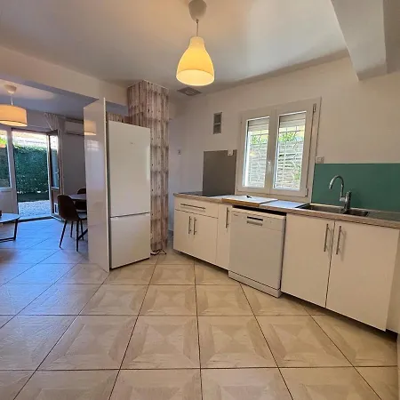 Apartment Beautiful Close To Beaches And Old Antibes